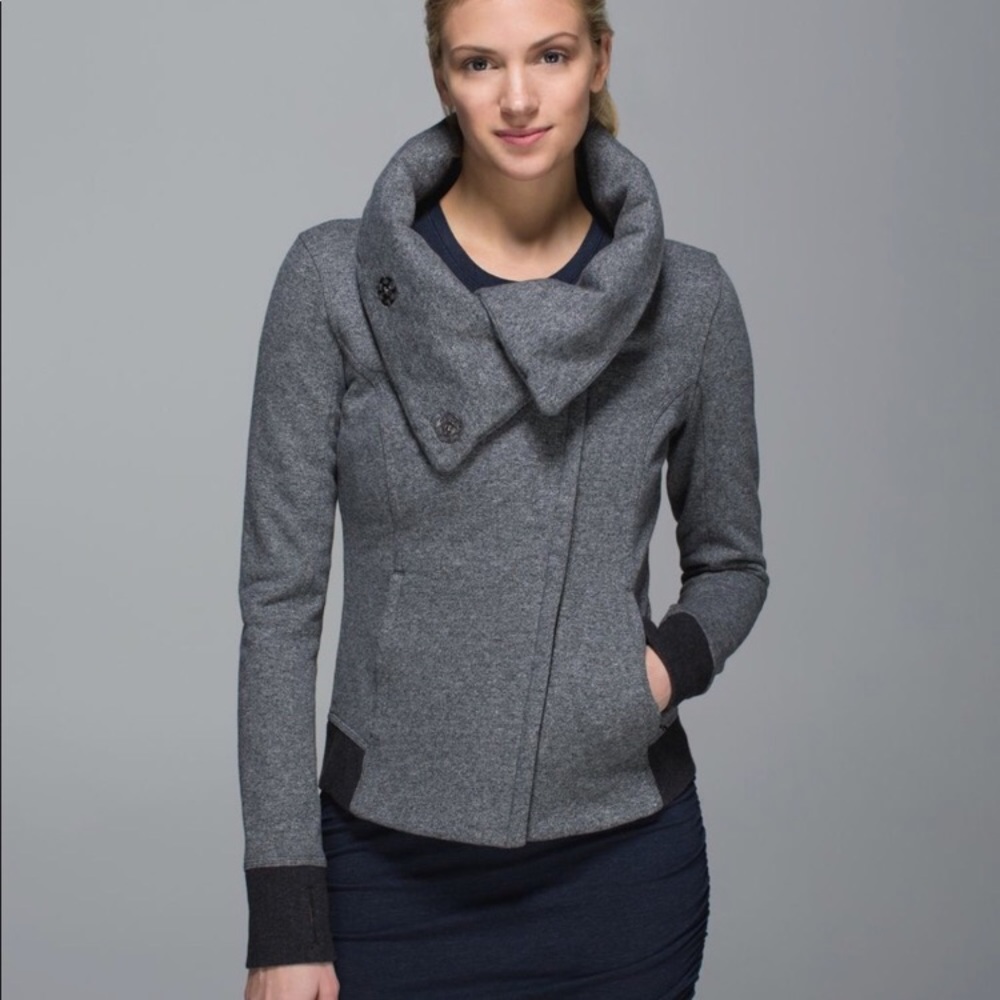 NWOT Lululemon karmacollected jacket sweater 6